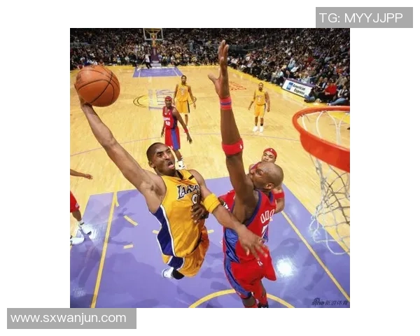 足球场上的7号传奇：盘点历史上最具影响力的7号球星们